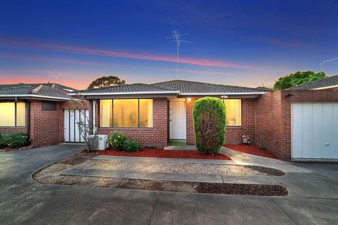 Picture of 2/69 Medway Street, BOX HILL NORTH VIC 3129