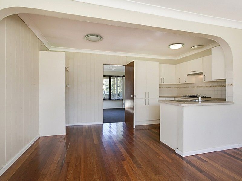 1 Coolalie Avenue, Camden South NSW 2570, Image 2