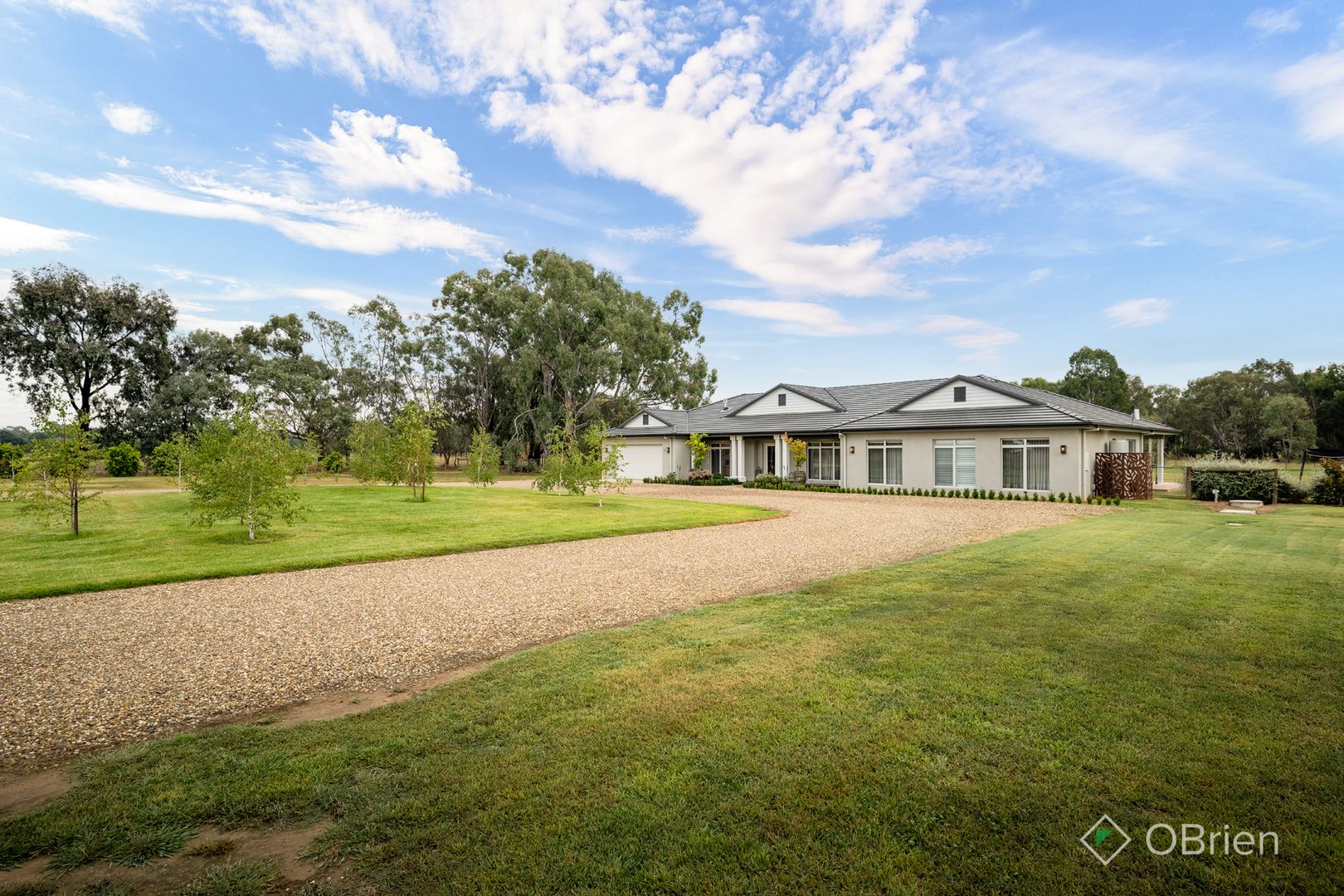 22 Bookless Court, Oxley VIC 3678, Image 2
