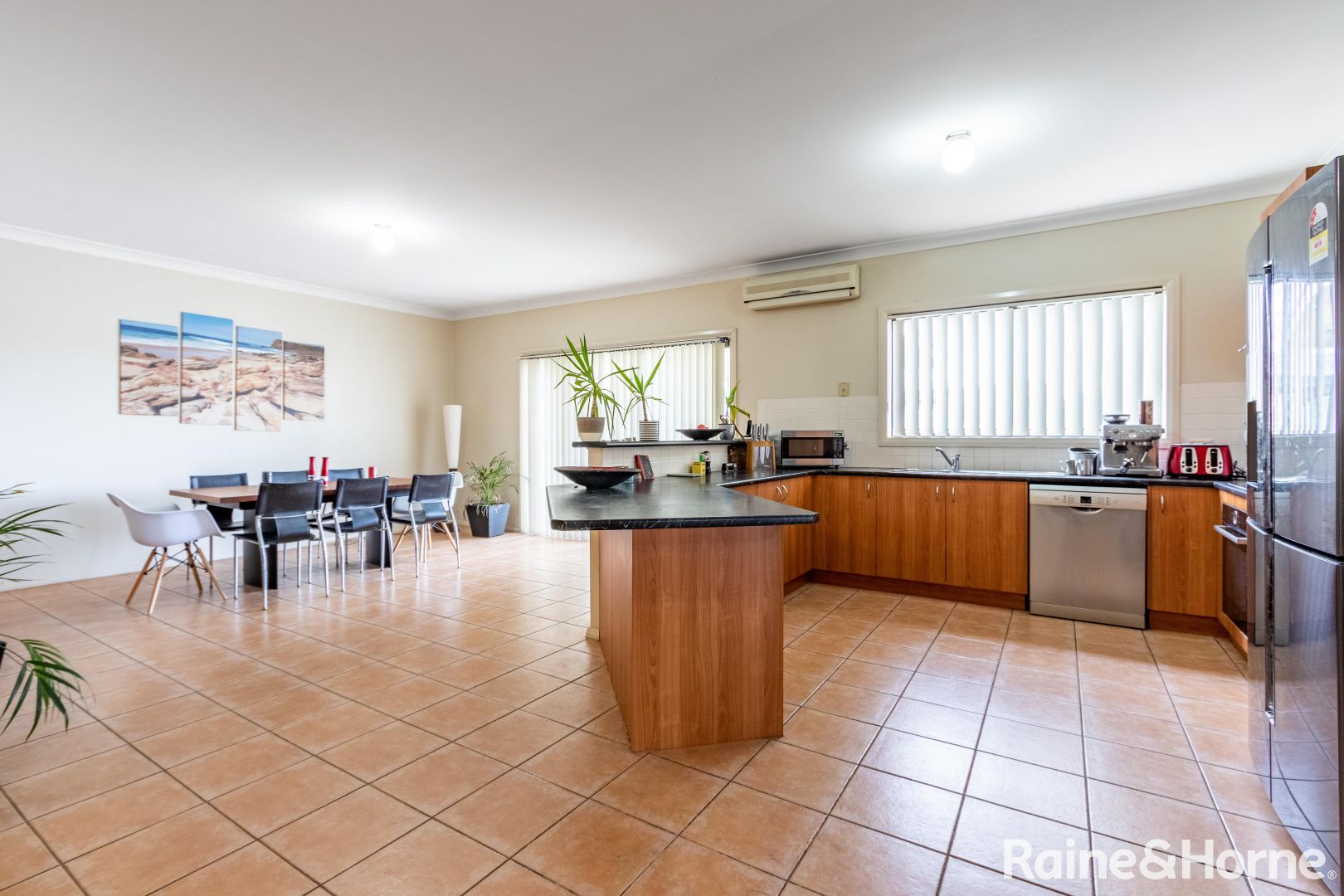 5 Hurley Close, Llanarth NSW 2795, Image 1