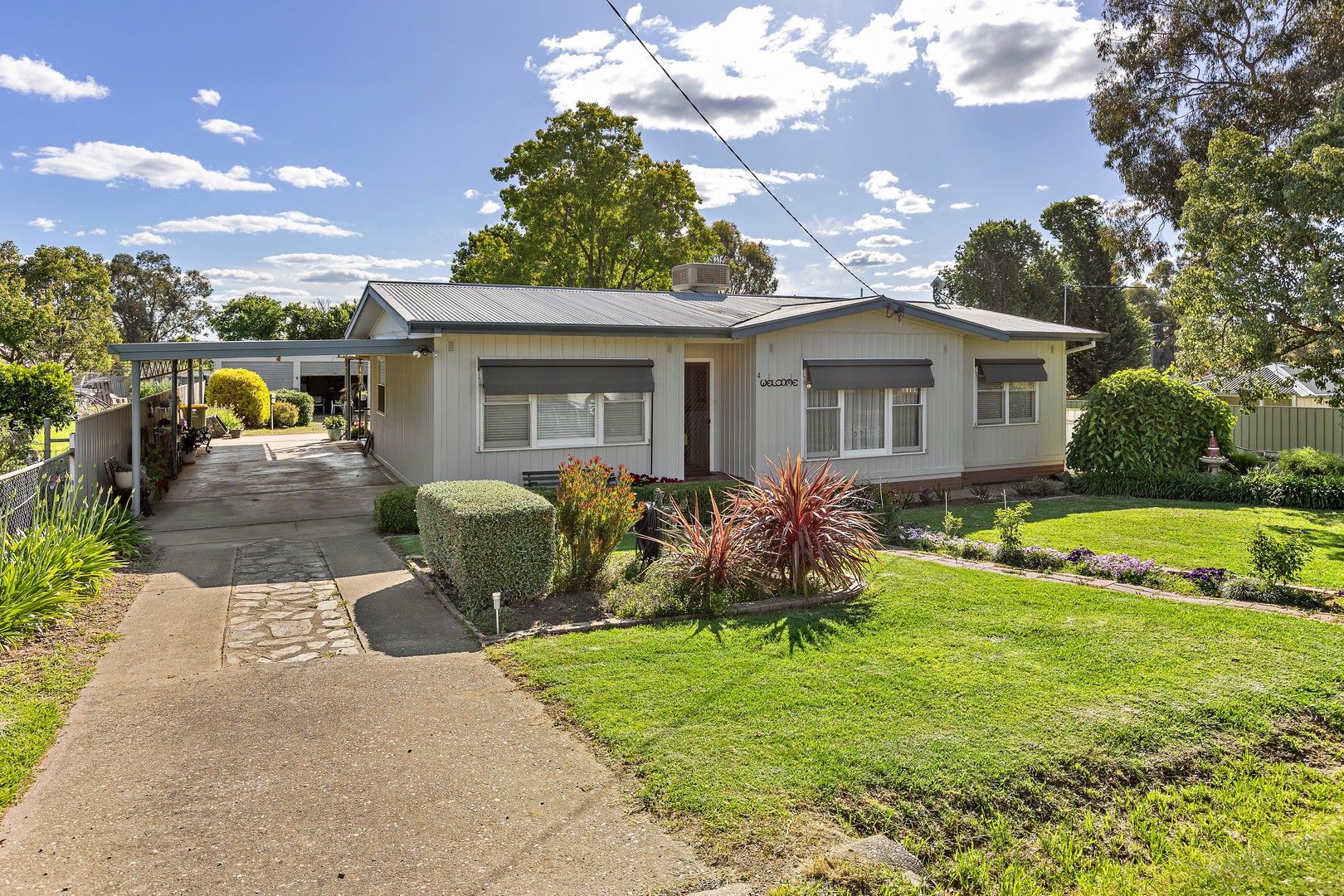 4 Young Street, Tarcutta NSW 2652, Image 0