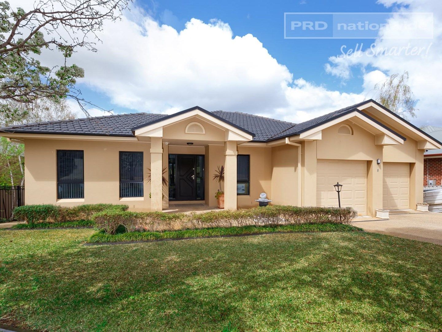 8 Headley Place, Kooringal NSW 2650, Image 0