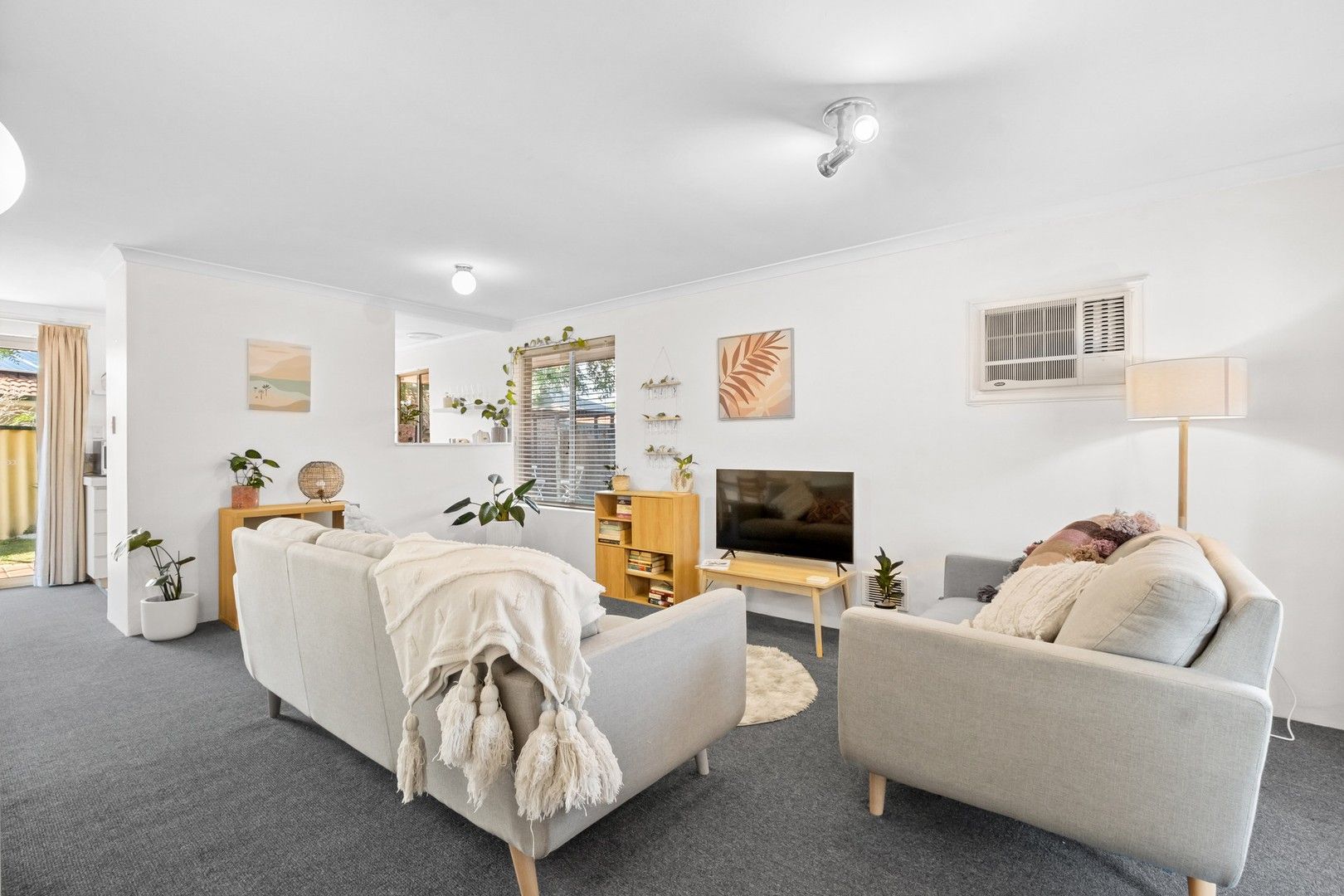 3 bedrooms Villa in 13/1 Iolanthe Street BASSENDEAN WA, 6054