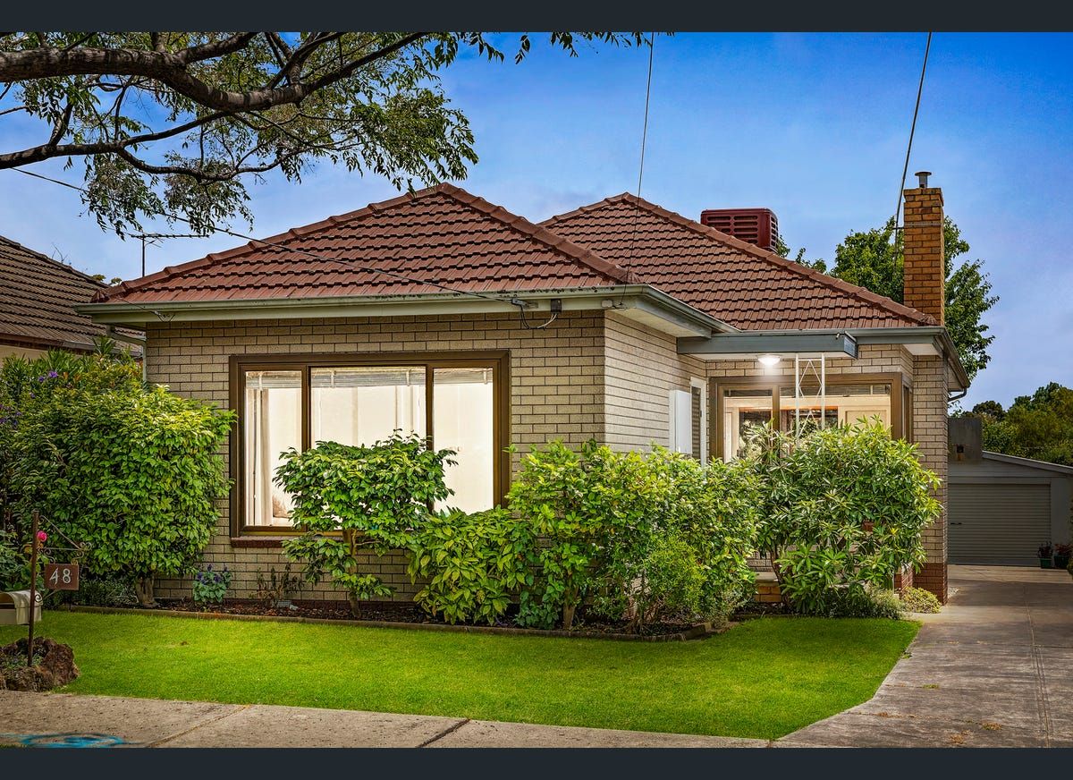 3 bedrooms House in 48 Benbow St YARRAVILLE VIC, 3013