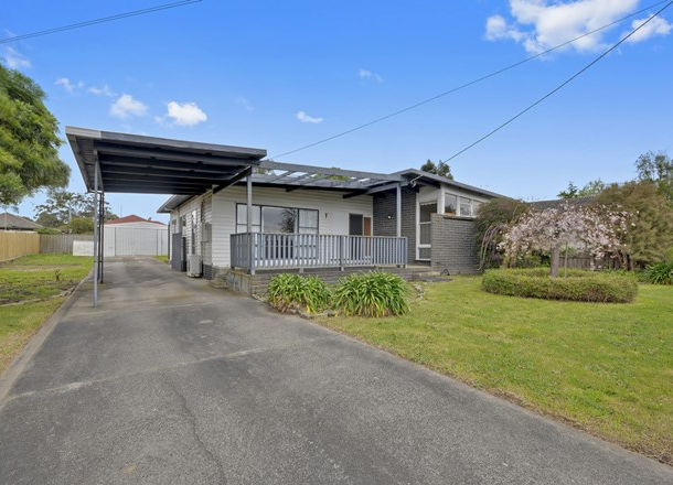 11 Desmond Street, Moe VIC 3825