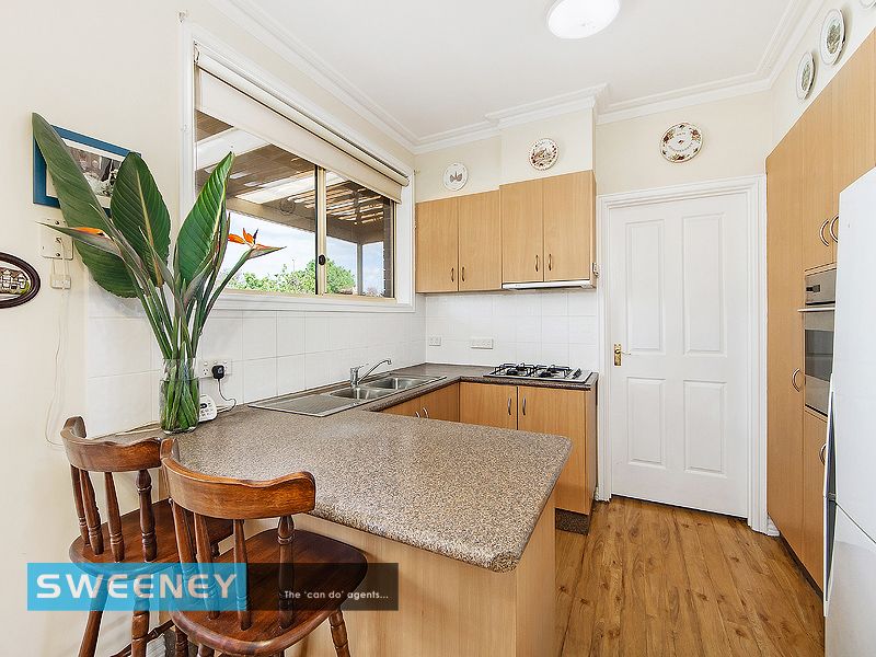 2/31 Parsons Street, Sunshine VIC 3020, Image 2