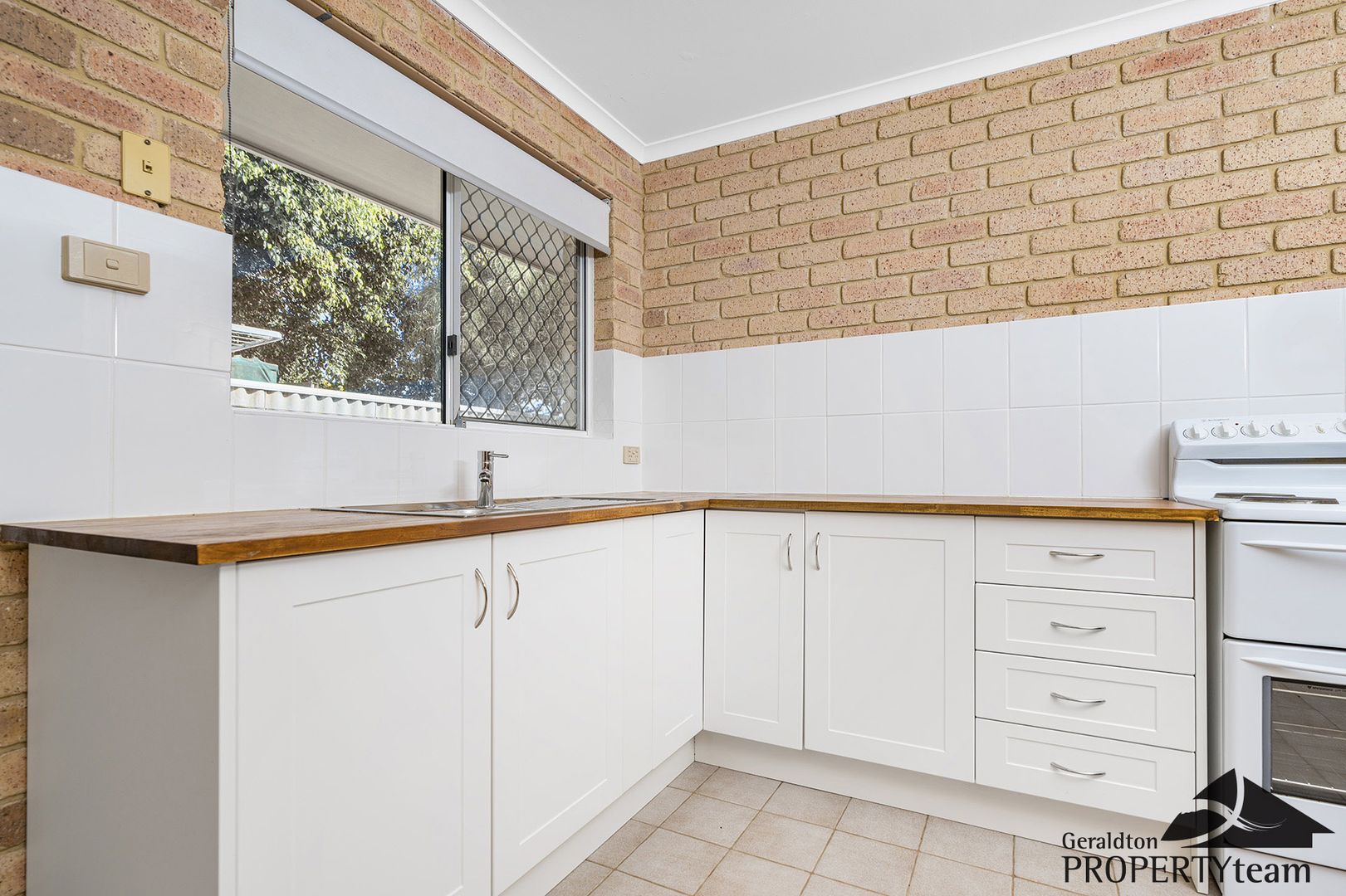 4/15 Carter Street, Rangeway WA 6530, Image 1