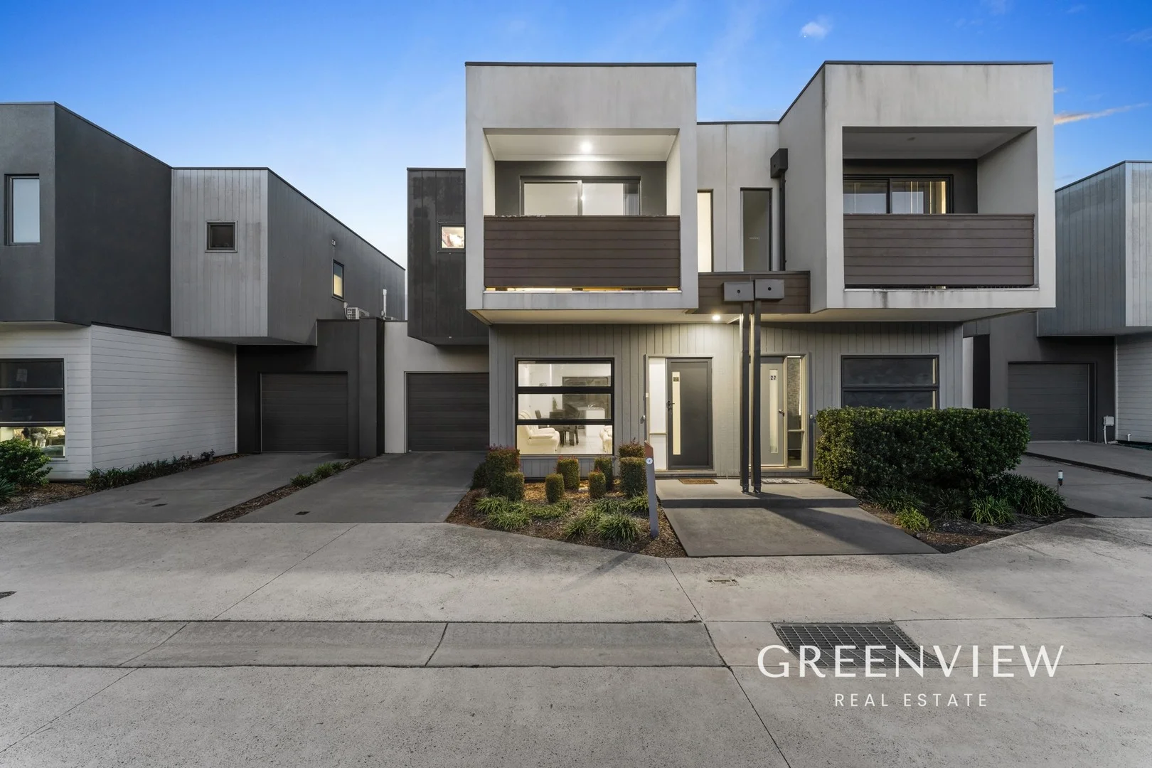 26 Cassius Circuit, Cranbourne North VIC 3977