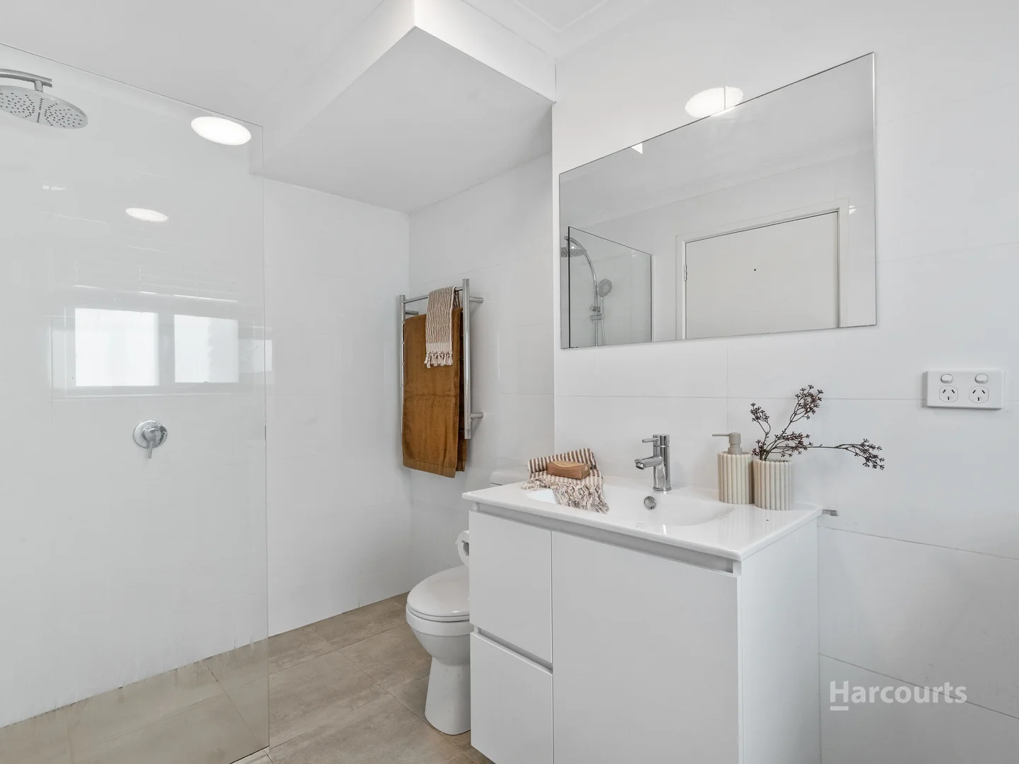 Additional image 21 of 3/54 Mawhera Avenue, Sandy Bay TAS 7005