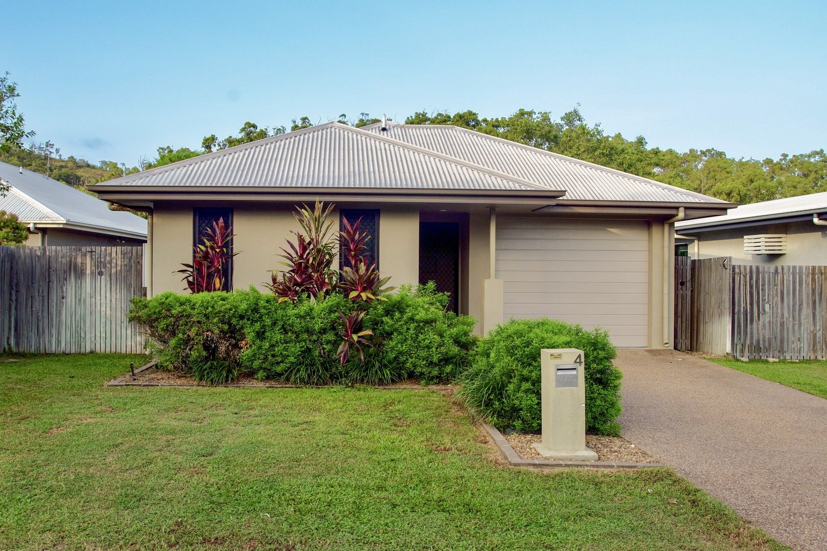 4 Elford Place, Mount Louisa QLD 4814 Domain