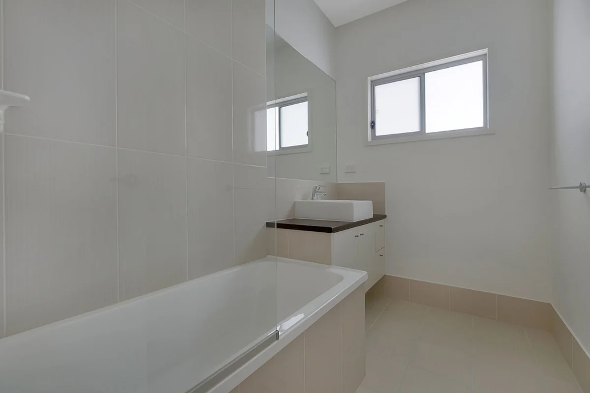 Additional image 7 of 2/99 Wynnum Esplanade, Wynnum QLD 4178