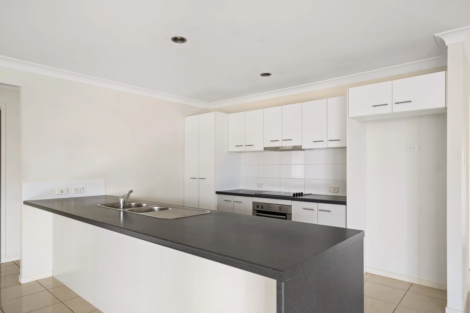 Additional image 3 of 2 Parkview Street, Wondunna QLD 4655