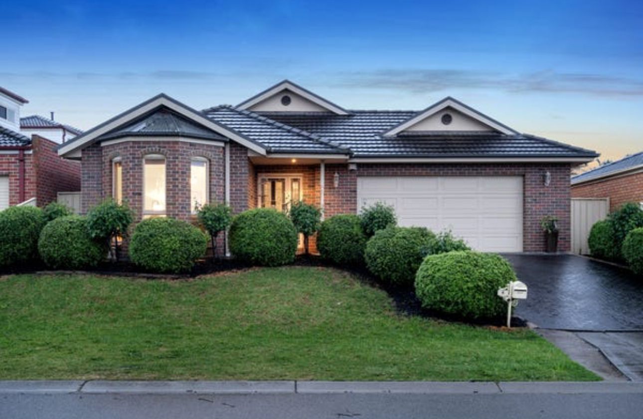 3 bedrooms House in 6 Farnham Court CRAIGIEBURN VIC, 3064