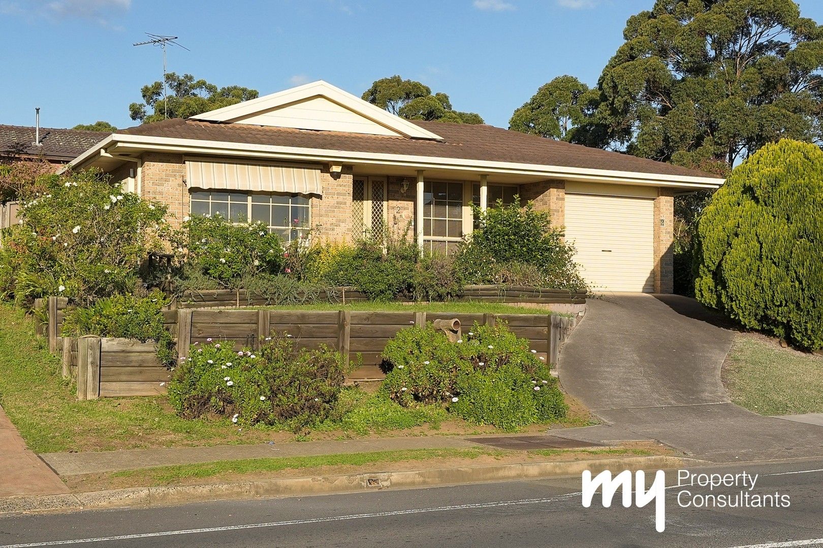 3 bedrooms House in 2 Waterworth Drive NARELLAN VALE NSW, 2567