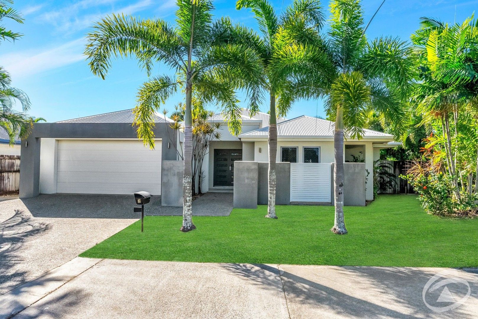 4 bedrooms House in 2 Oakville Parade CAIRNS QLD, 4870