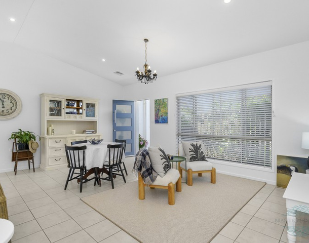 2/2 Sunnyside Court, Maleny QLD 4552