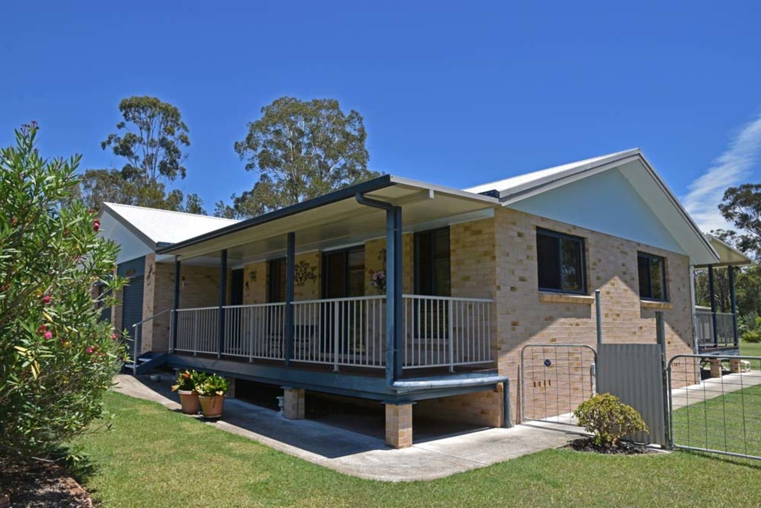 13 Major Mitchell Drive, Gulmarrad Property History & Address