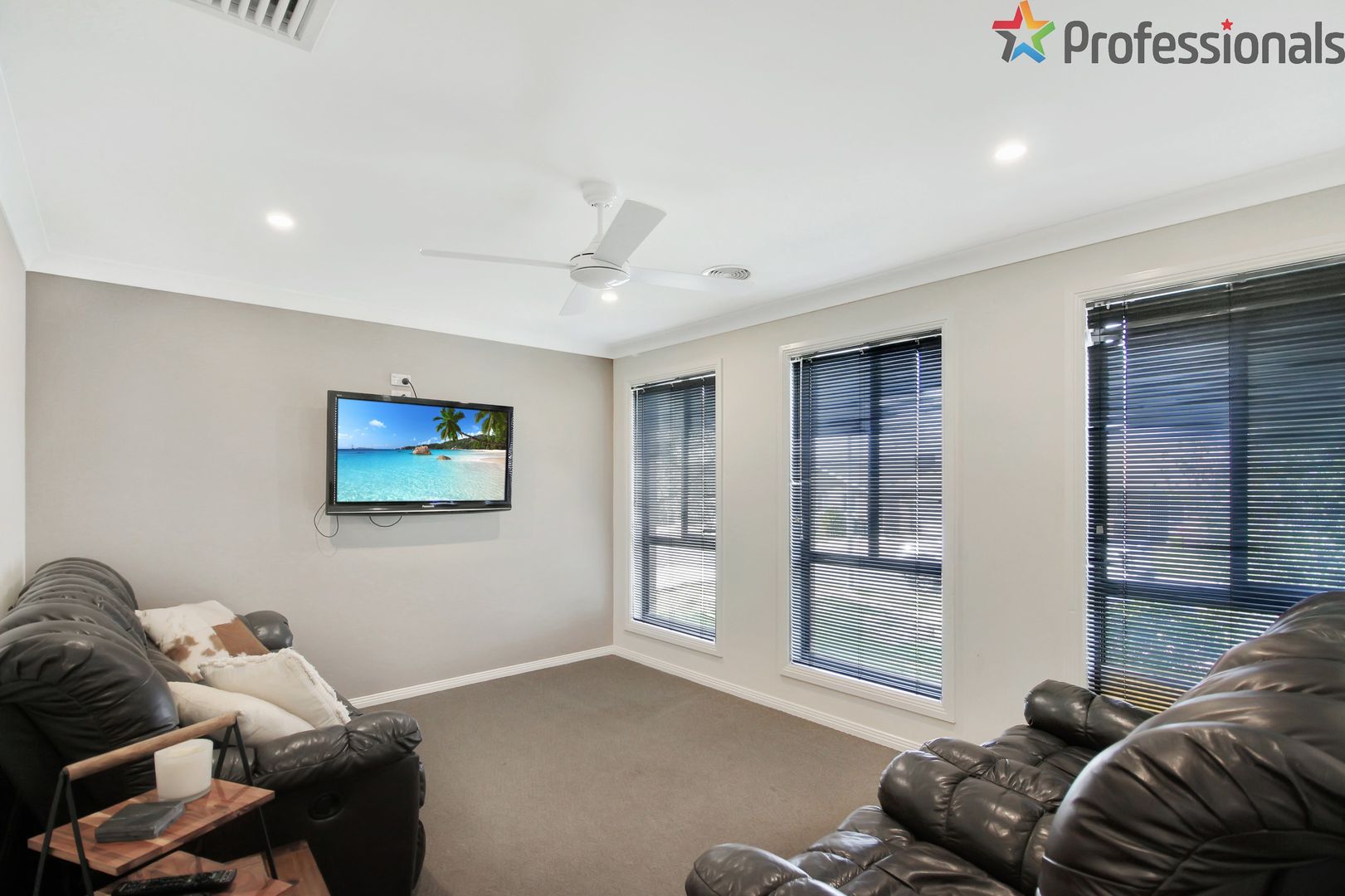 32 Mirrul Street, Glenfield Park NSW 2650, Image 2