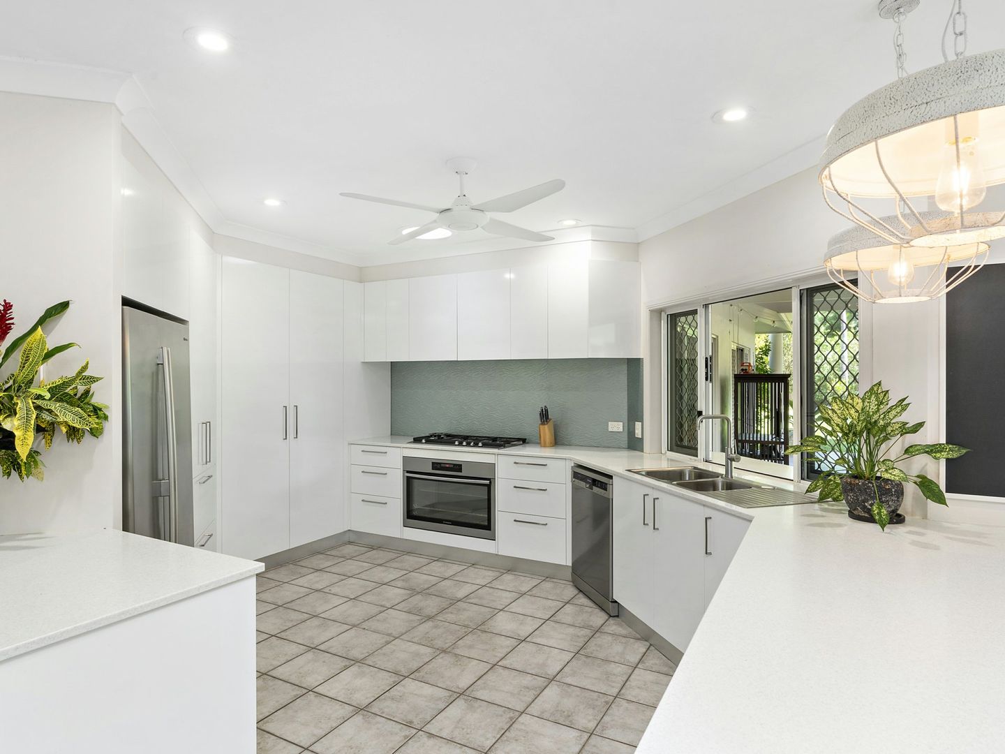 7 Spur Close, Clifton Beach QLD 4879, Image 1