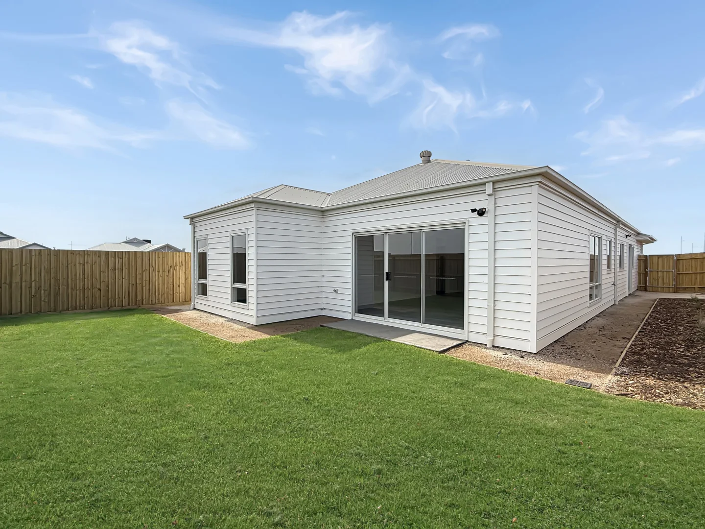 Additional image 11 of 24 Wallaloo Drive, Eynesbury VIC 3338
