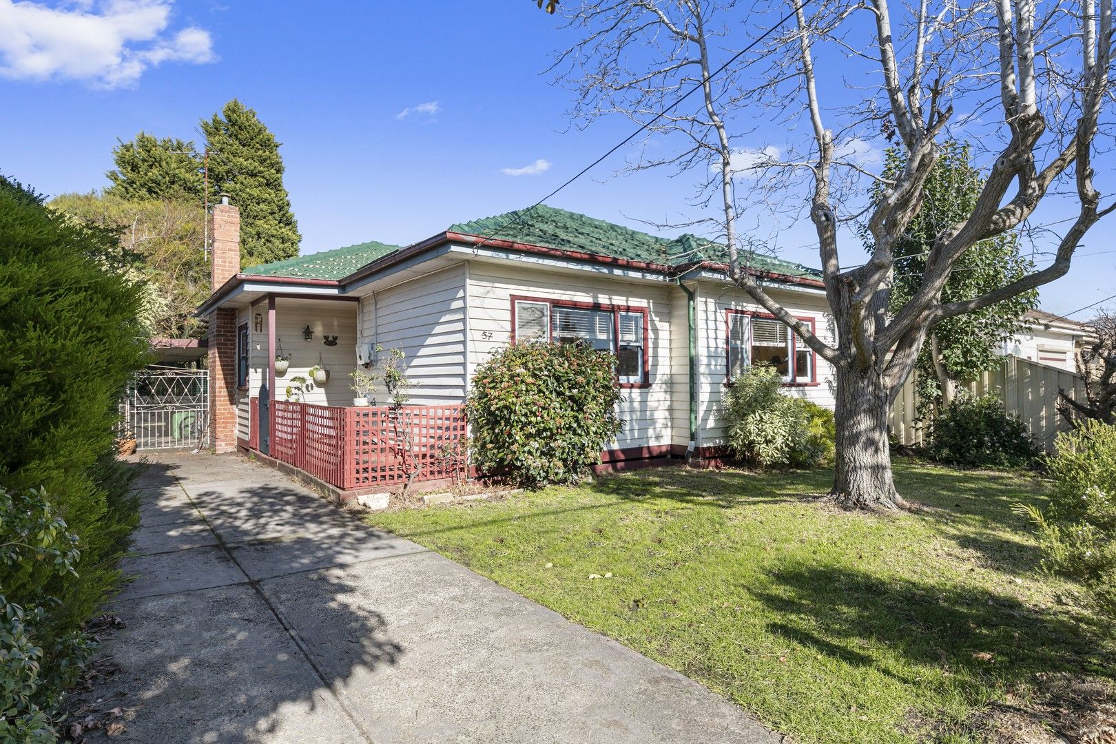 2 bedrooms House in 57 Liston Avenue RESERVOIR VIC, 3073