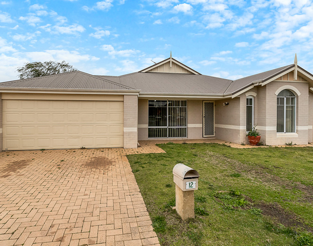 12 Langston Close, Port Kennedy WA 6172