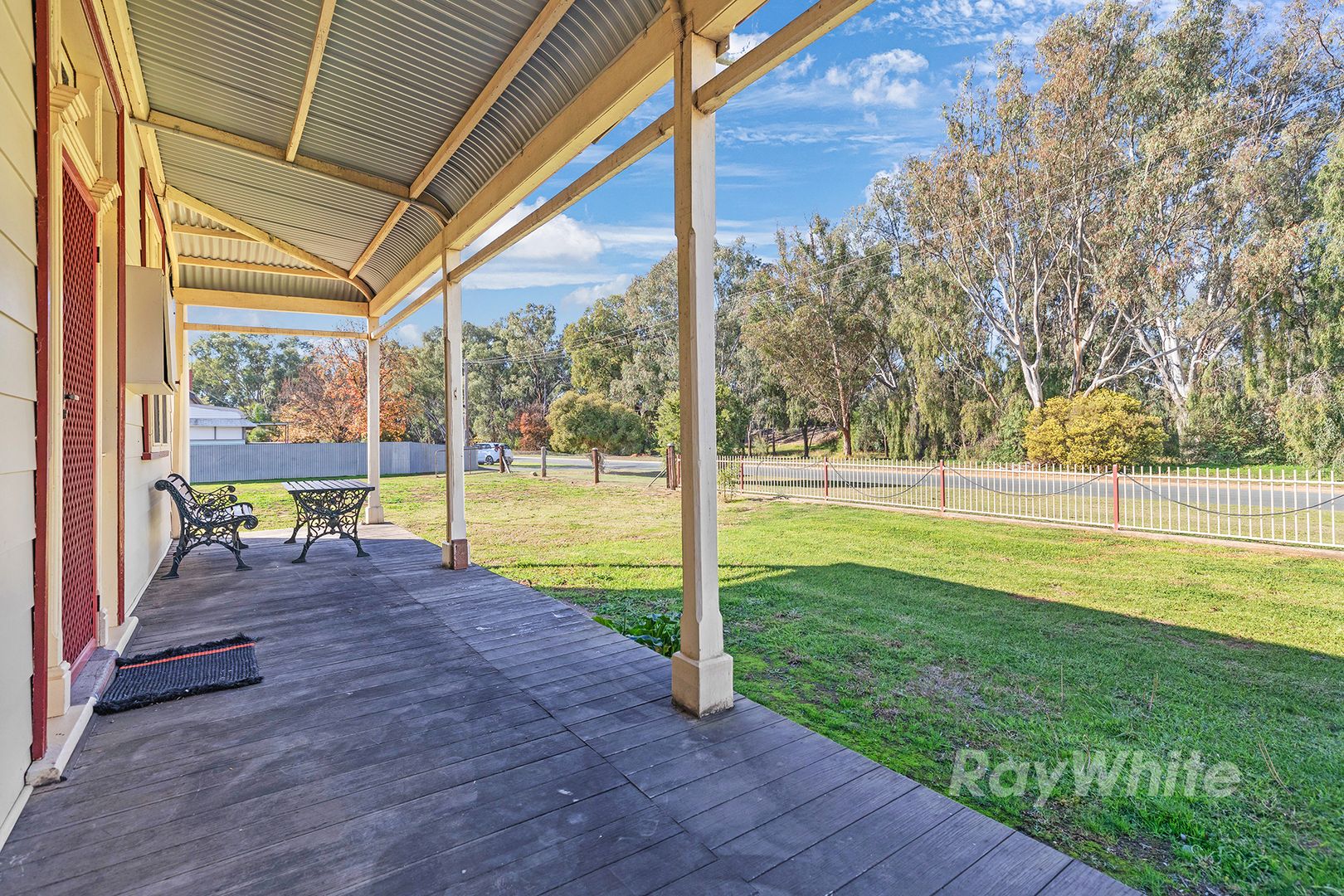 90 Ramsay Street, Rochester VIC 3561, Image 2