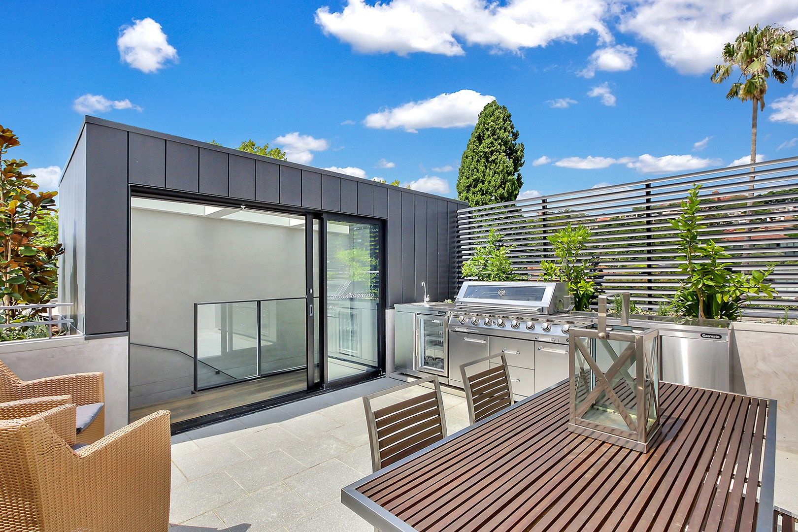 2 bedrooms Townhouse in 10/23 Court Road DOUBLE BAY NSW, 2028