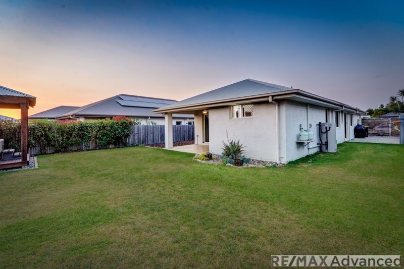 12 Honeymyrtle Street, Banksia Beach QLD 4507, Image 2