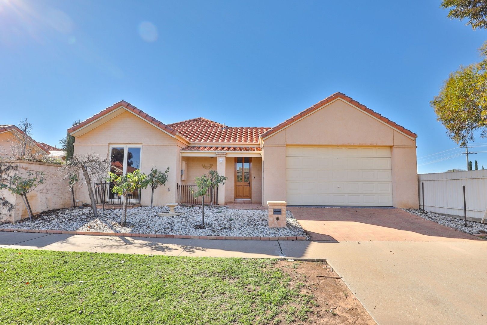 2 bedrooms House in 4 Dunning Dr MILDURA VIC, 3500