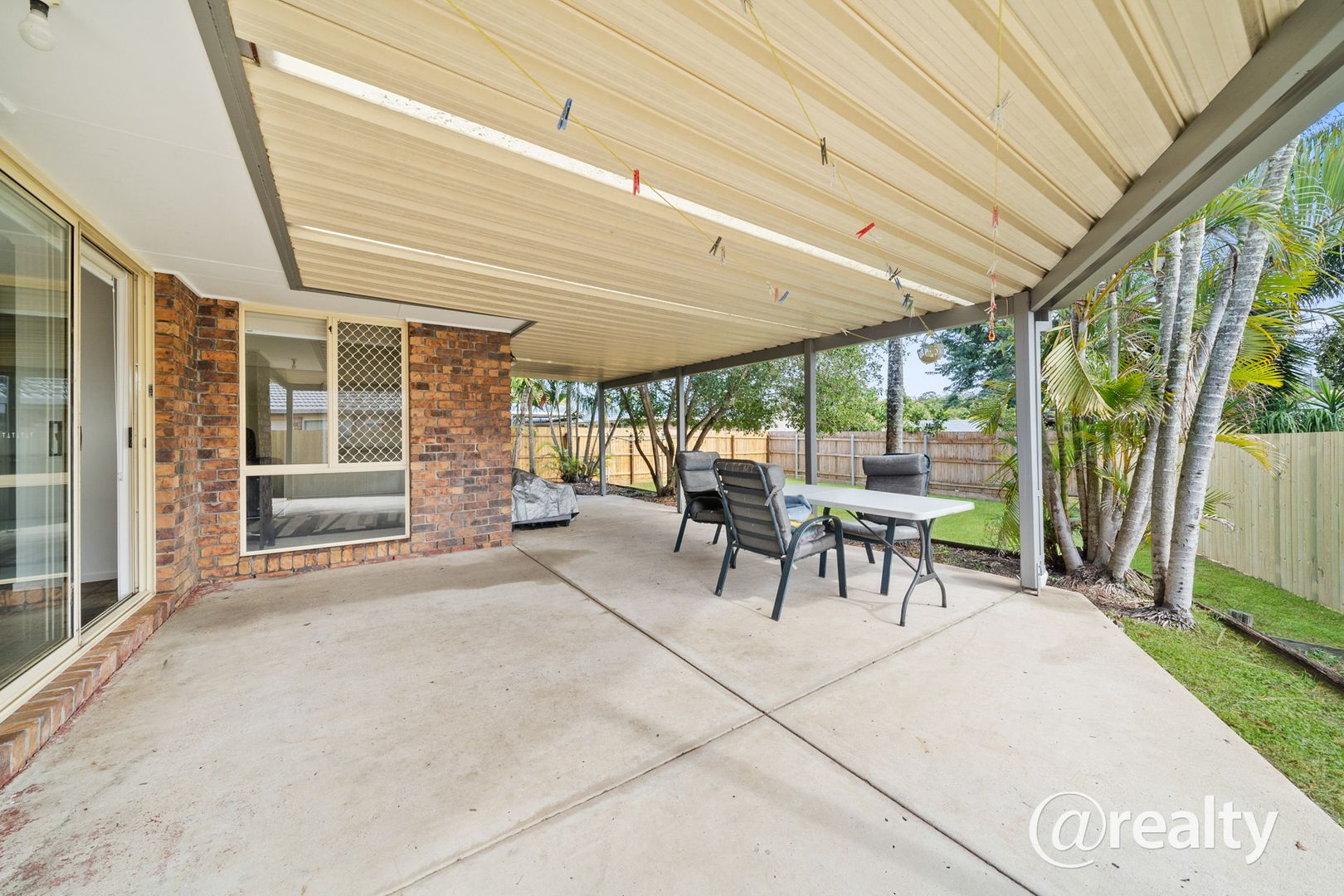 7 Paroo Place, Hillcrest QLD 4118, Image 2