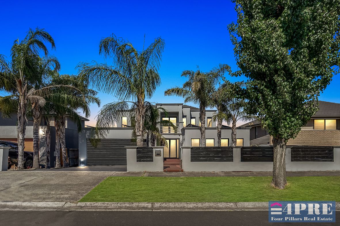 4 bedrooms House in 28 Eagleview Way CRAIGIEBURN VIC, 3064
