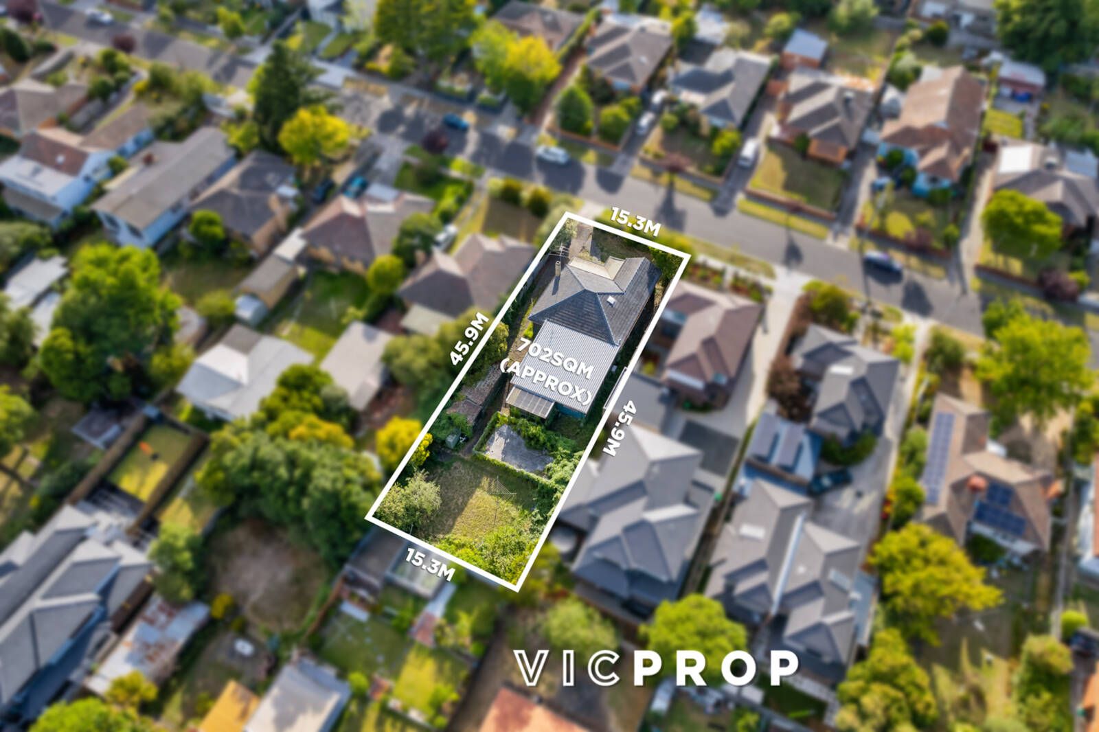 5 bedrooms House in 16 Cumming Street BURWOOD VIC, 3125