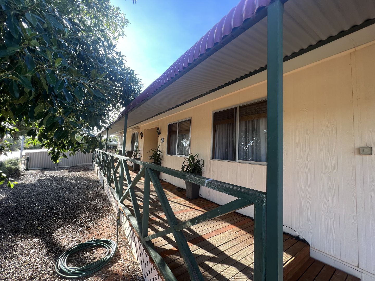 62 Axehead, Roxby Downs SA 5725 House For Rent 400 Domain