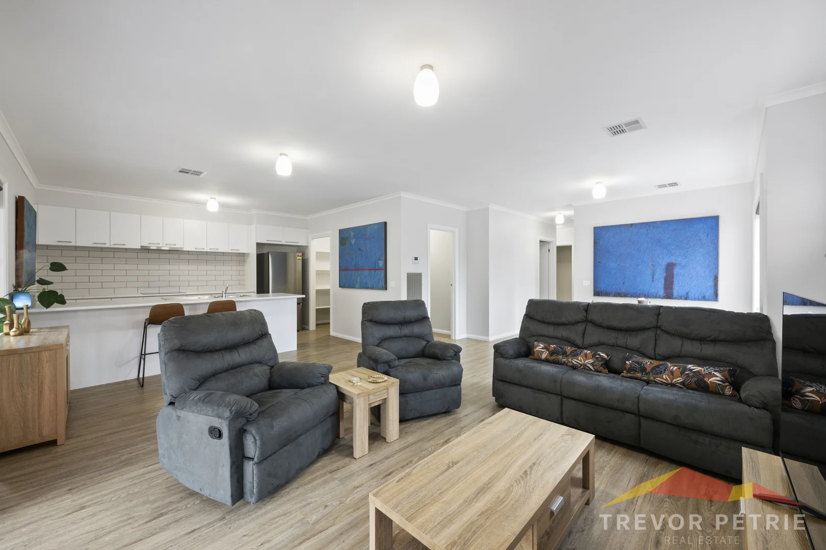 Additional image 5 of 1/12 Neway Avenue, Delacombe VIC 3356