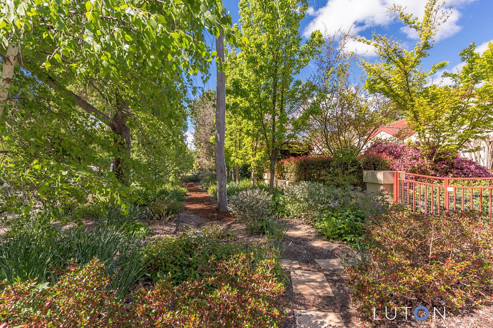 13A Golden Grove, Red Hill ACT 2603, Image 2