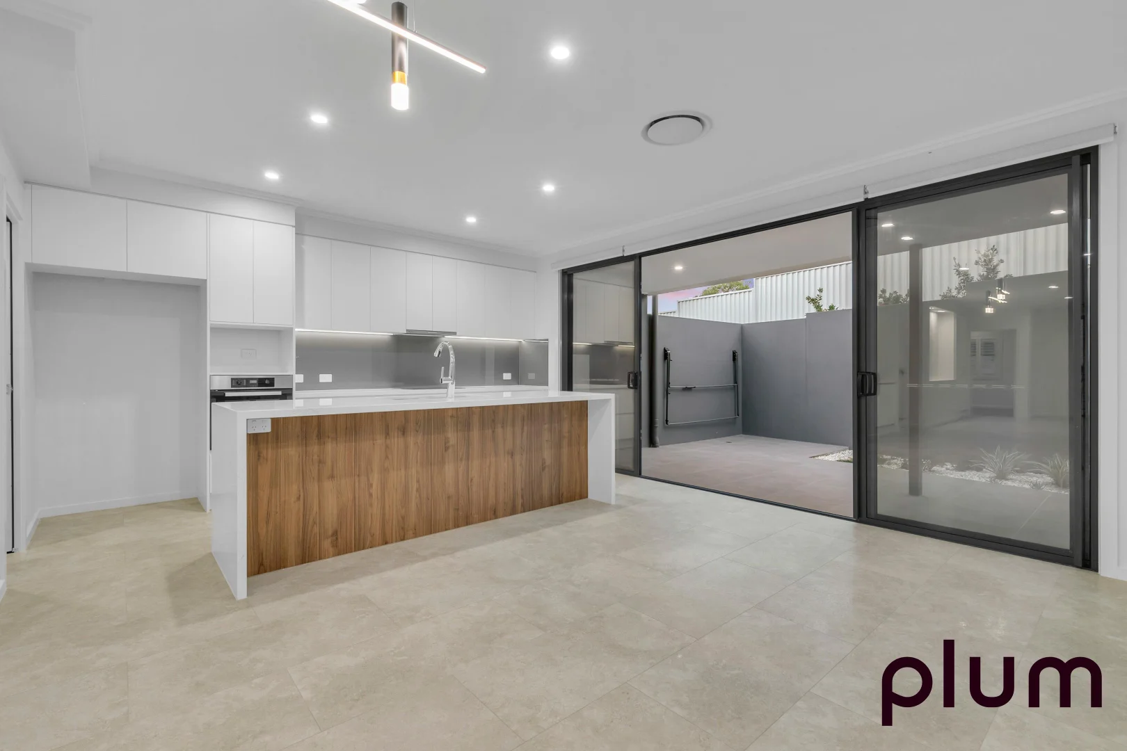 Additional image 3 of 2/12 Union Street, Taringa QLD 4068