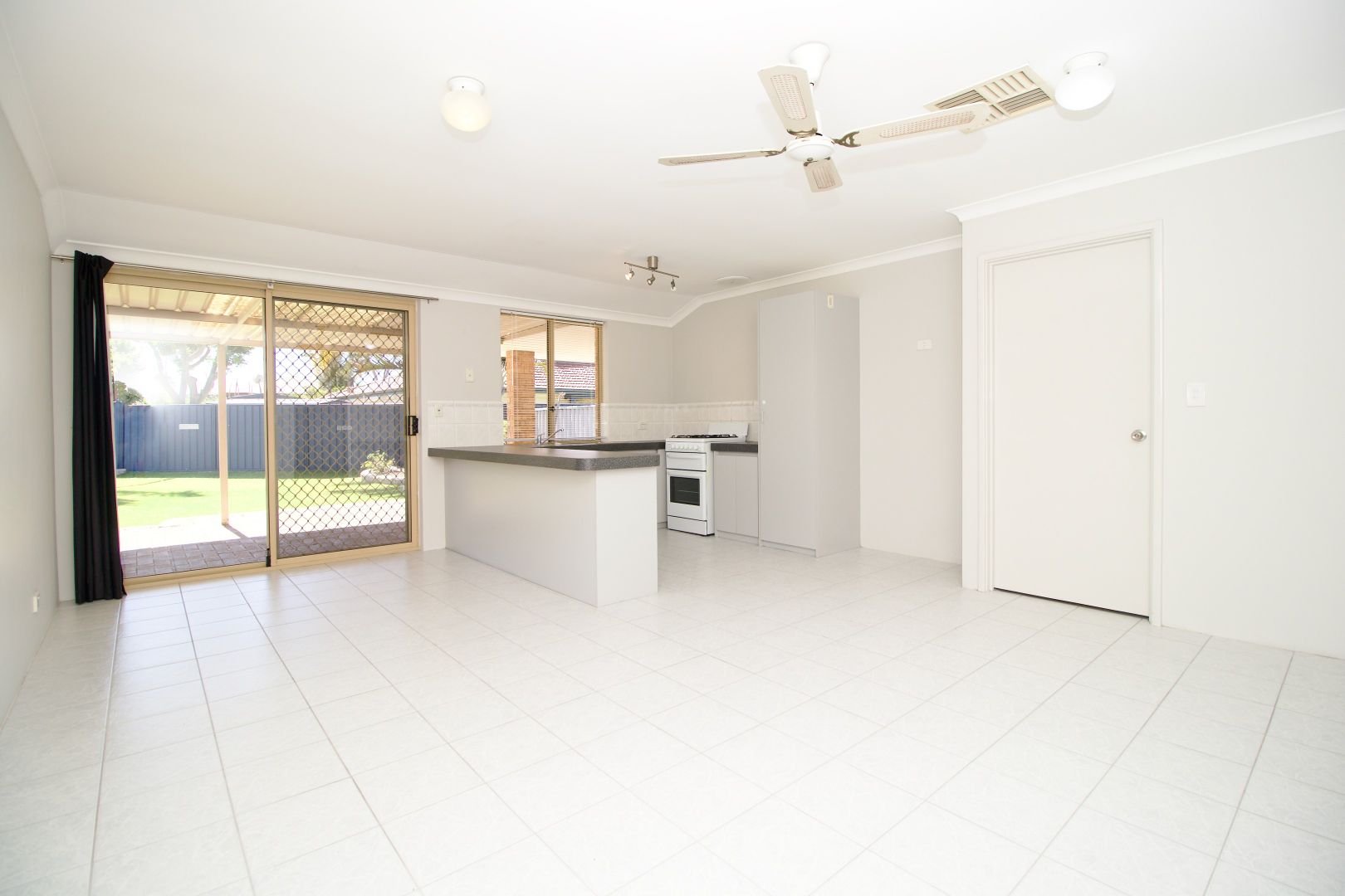 3 Wanda Place, Waikiki WA 6169 House For Rent 570 Domain