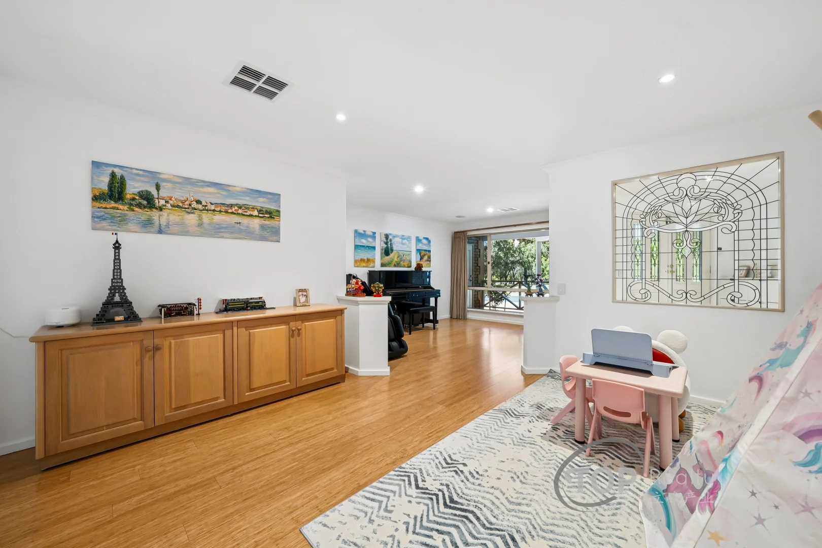 Additional image 11 of 34 Sinclair Crescent, Winthrop WA 6150