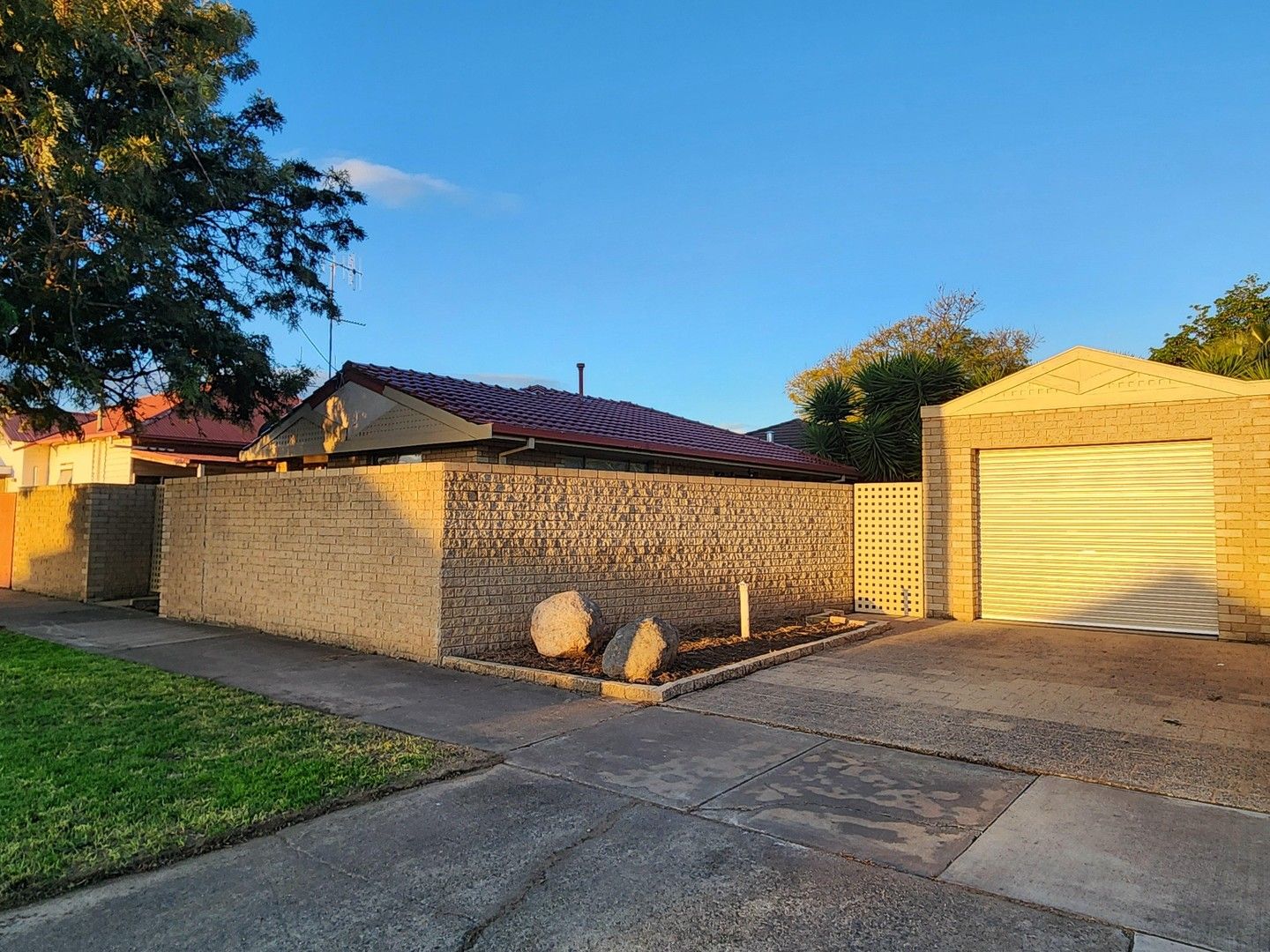 2 bedrooms Townhouse in 47 St Georges Rd SHEPPARTON VIC, 3630
