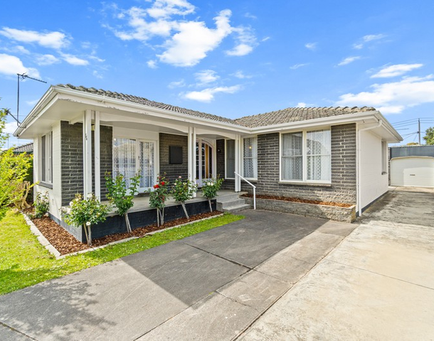 16 Gillie Crescent, Morwell VIC 3840