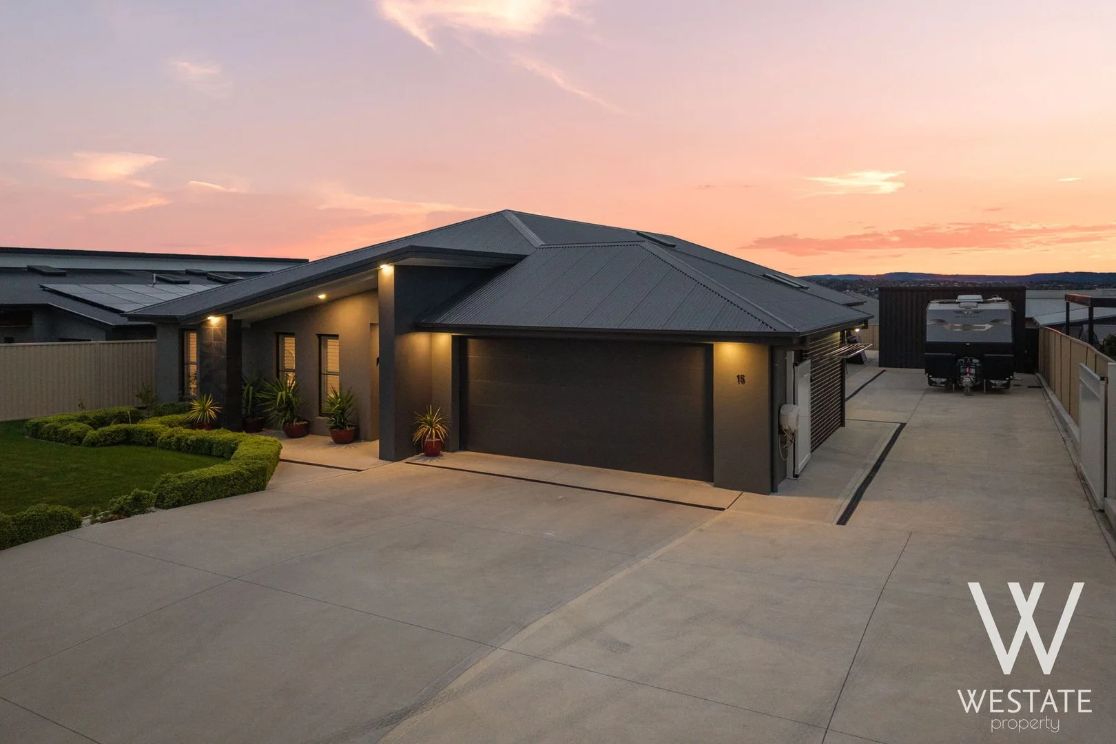 15 Dovey Drive, Kelso NSW 2795