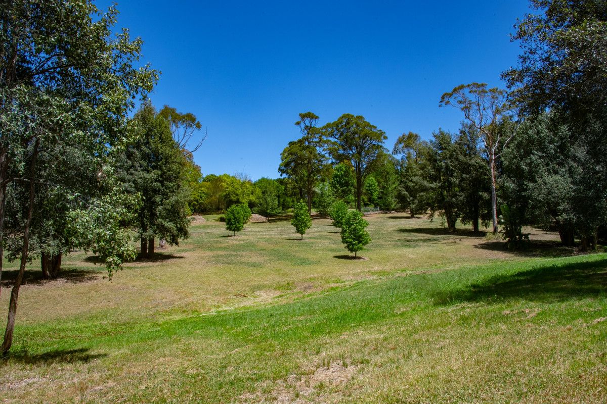 2733 Wisemans Ferry Road, Mangrove Mountain NSW 2250, Image 1