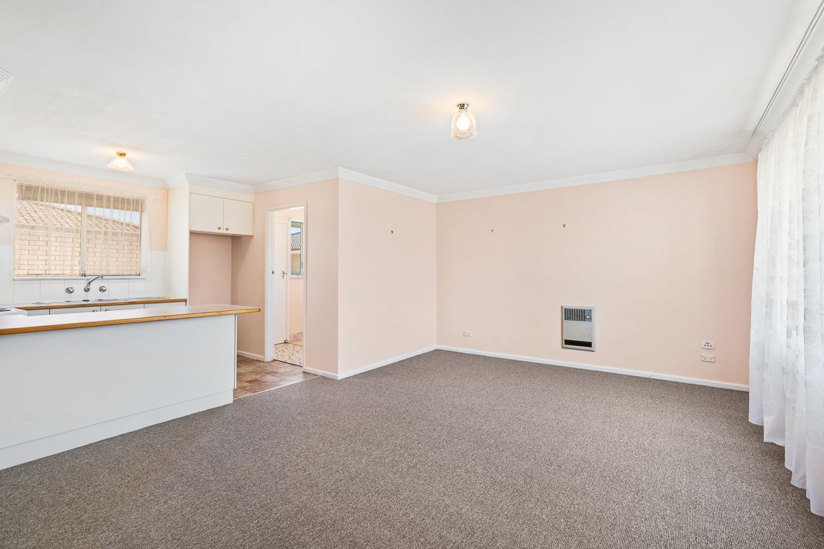 12/98 Kenna Street, Orange NSW 2800, Image 2