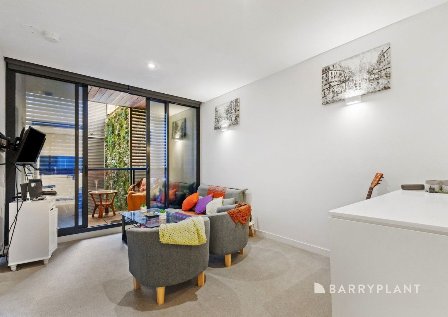 1 bedrooms Apartment / Unit / Flat in 612/108 Flinders Street MELBOURNE VIC, 3000