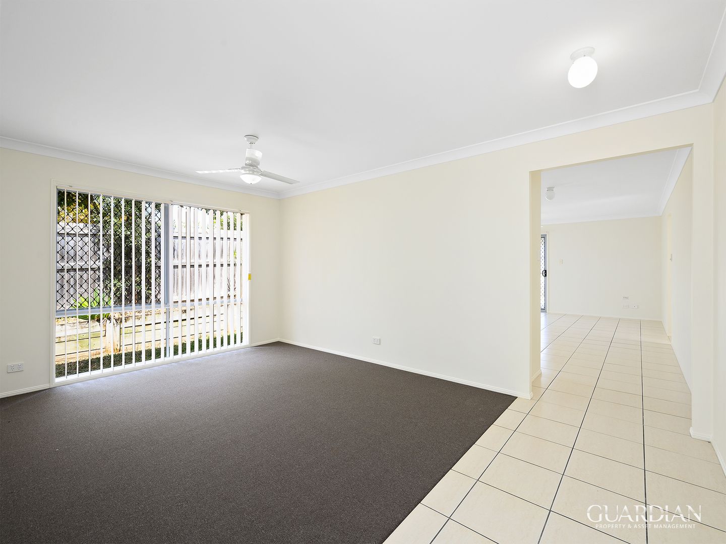 2 Griffen Place, Crestmead QLD 4132, Image 1