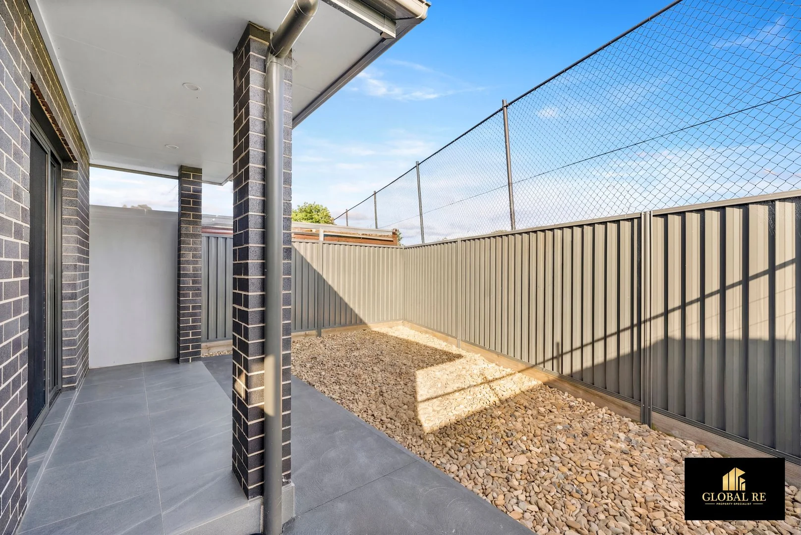 Additional image 33 of 29 & 29A Barlow Cres, Canley Heights NSW 2166