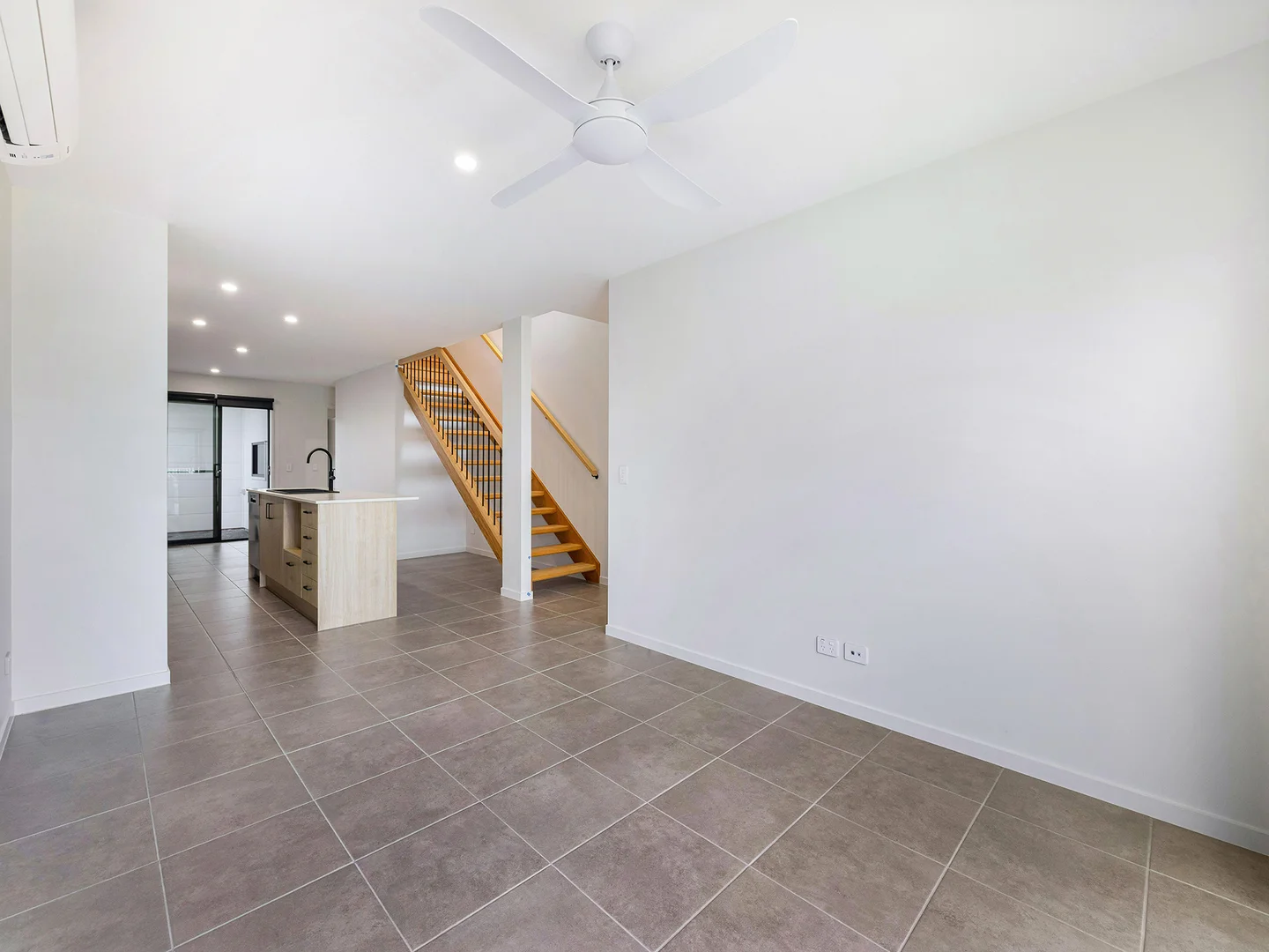 Additional image 8 of 27 Leslie Crescent, Baringa QLD 4551