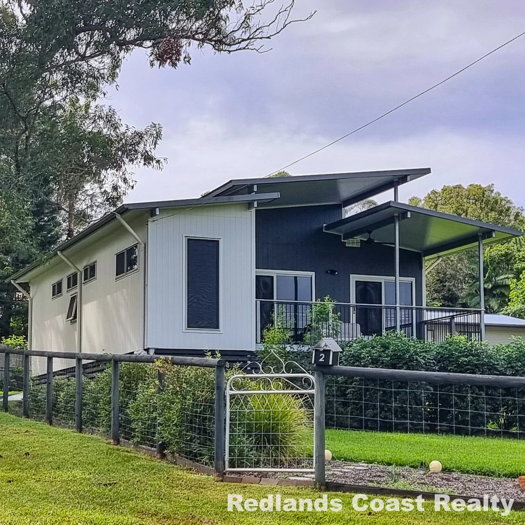 2 Melaleuca Dr, Lamb Island QLD 4184