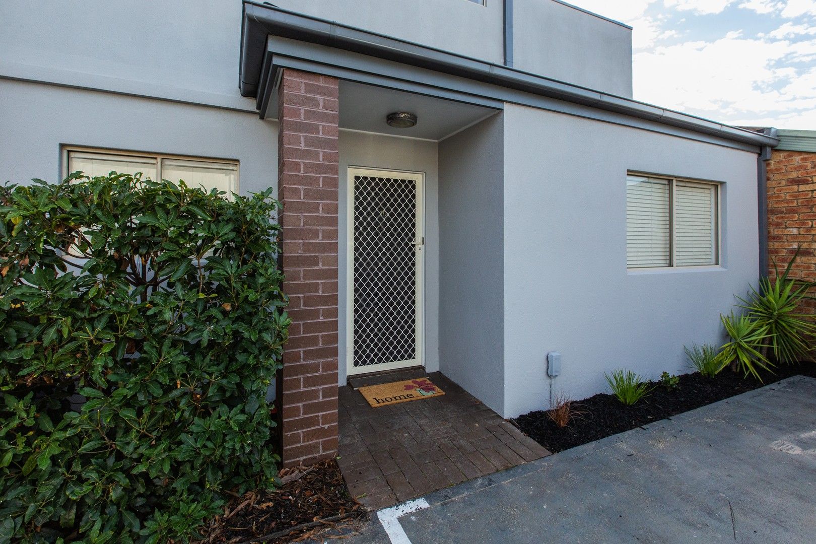 2 bedrooms Apartment / Unit / Flat in 10/9 Reid Street FRANKSTON VIC, 3199